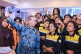 Menaker Tekankan Kolaborasi Kampus dan Industri untuk Atasi Mismatch Lulusan
