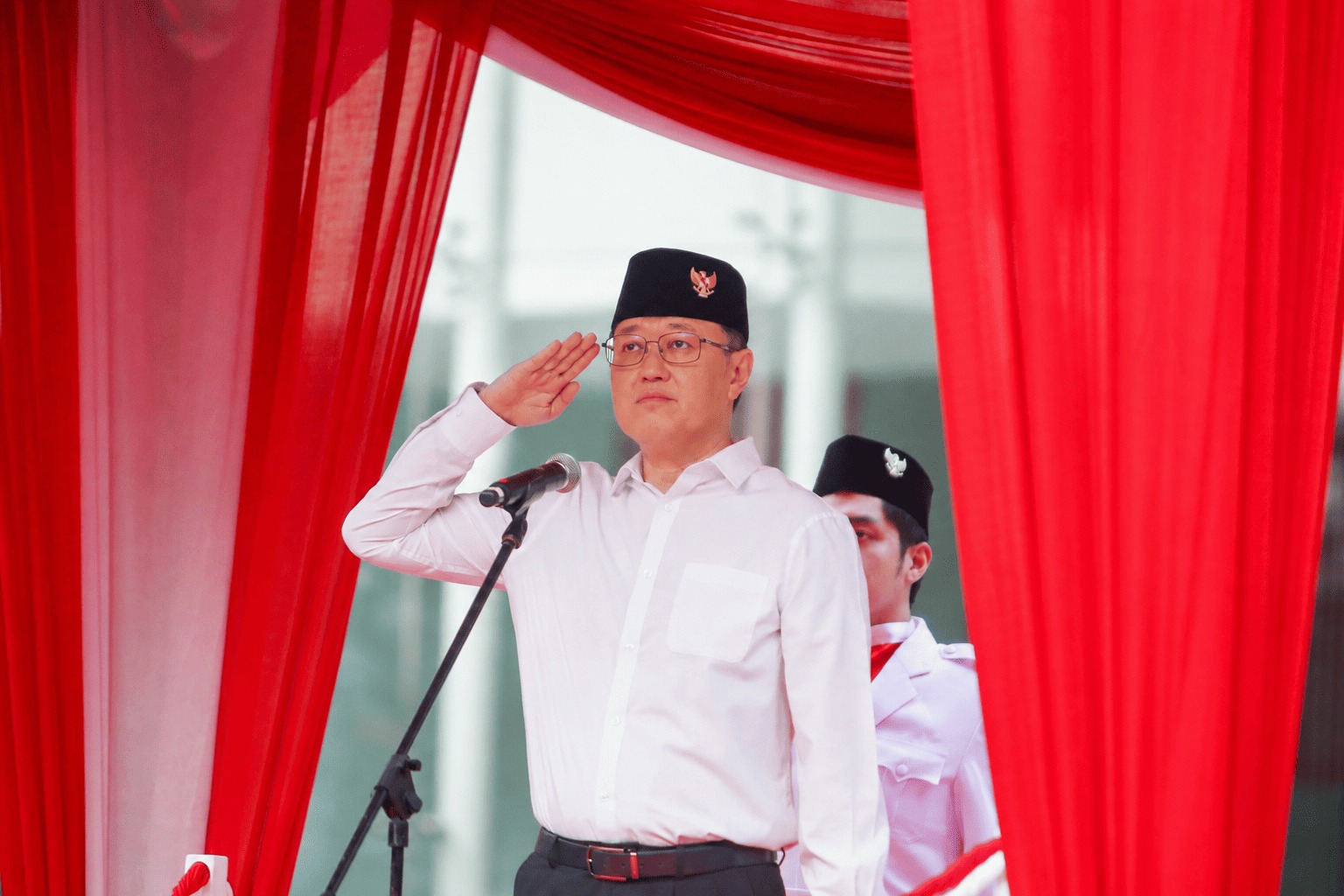 PT Astra International Tbk Gelar Upacara HUT ke-81 RI, Kirim Starlink dan Power Station ke NTT