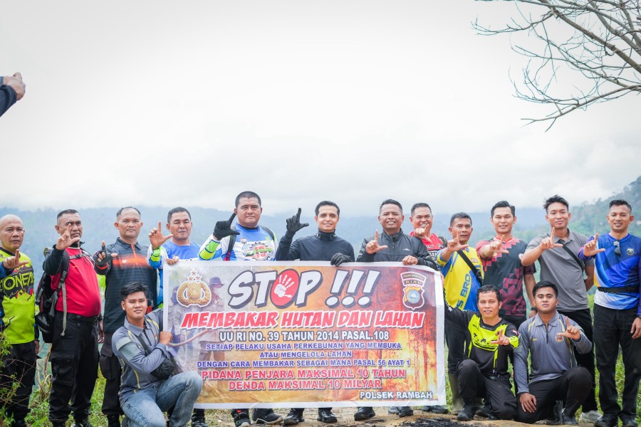 Polres Rokan Hulu Turun Langsung: Bagi Sembako hingga Patroli Karhutla, Pastikan Rambah Zero Hotspot