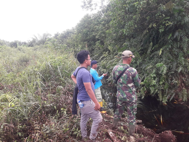 Pencegahan Karhutla Dengan Patroli dan Sosialisasi Dilakukan Pelda Andre