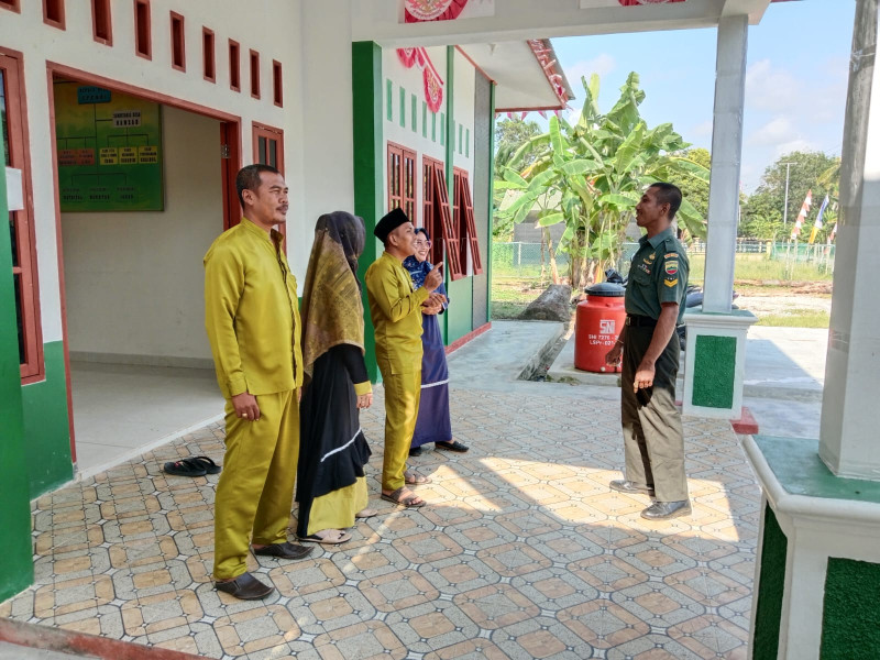 Komsos Wujud Silaturahmi Babinsa Koramil 06 Merbau