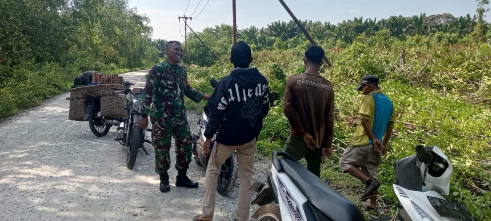 Komsos Babinsa Koramil 06/Merbau Perkuat Nilai Pancasila di Teluk Belitung