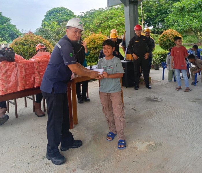 HUT PKS PT KSM ke 4 Santuni 75 Orang Anak Yatim di Tiga Desa
