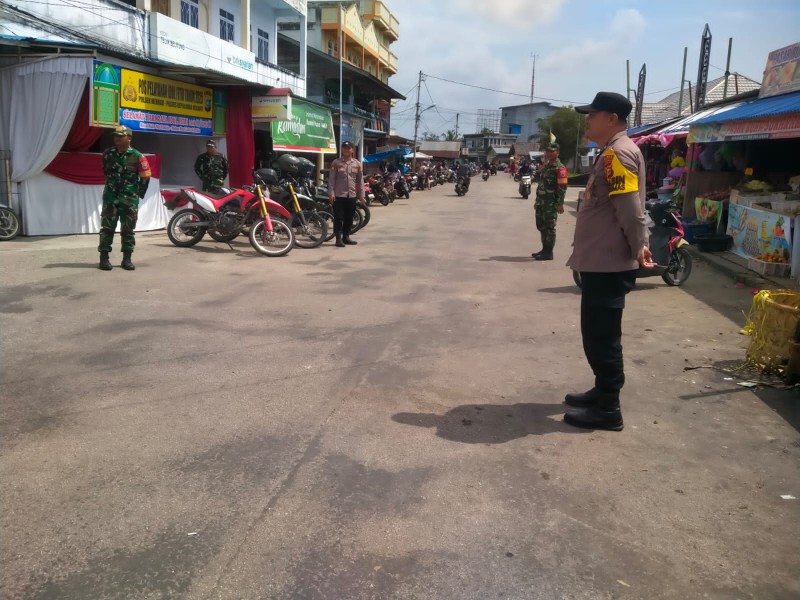 Siaganya TNI - Polri Dalam Pengamanan, Pos Pam Jl. A. Yani Siap Layani dan Lindungi Pemudik