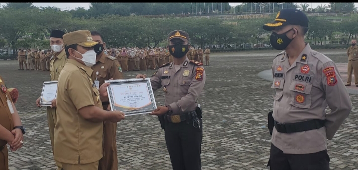 Kapolsek Bonai Darusalam Juara I Dengan Dosis 80,17 persen Pelaksana Vaksinasi Covid 19 Tahun 2021