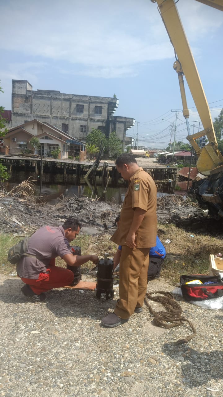 Hak Jawab dan Hak Koreksi atas terbitan judul berita ''Baru dibeli' Amphibi Penuntas Banjir Terduduk Alias Rusak
