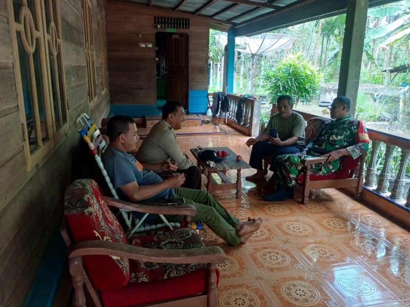 Babinsa Ajak Masyarakat Terapkan Nilai Pancasila di Kehidupan Sehari-hari