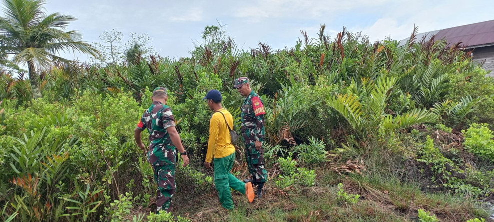 Sosialisasi Tentang Karhutla Oleh Babinsa Koramil 06 Merbau