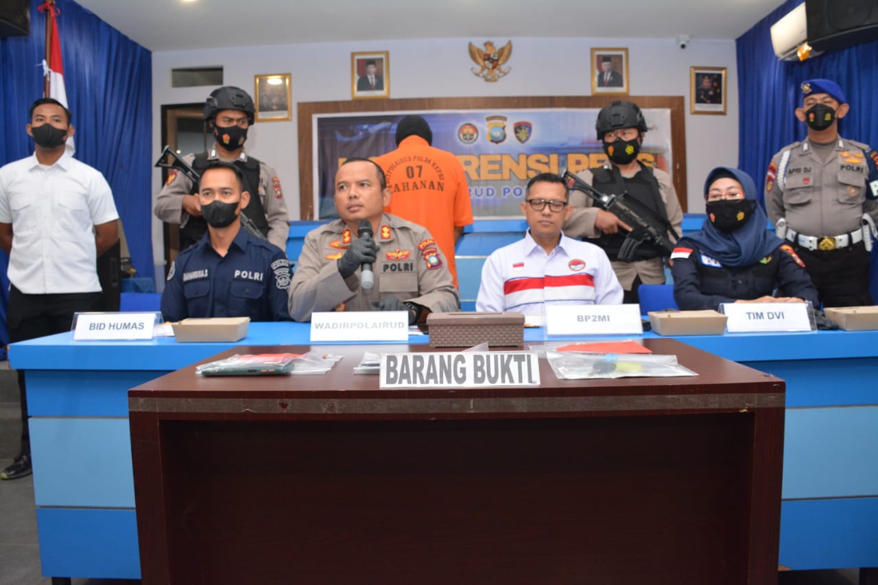 DIT POLAIRUD POLDA KEPRI BERHASIL AMANKAN SINDIKAT PENGIRIMAN PEKERJA MIGRAN INDONESIA SECARA ILEGAL