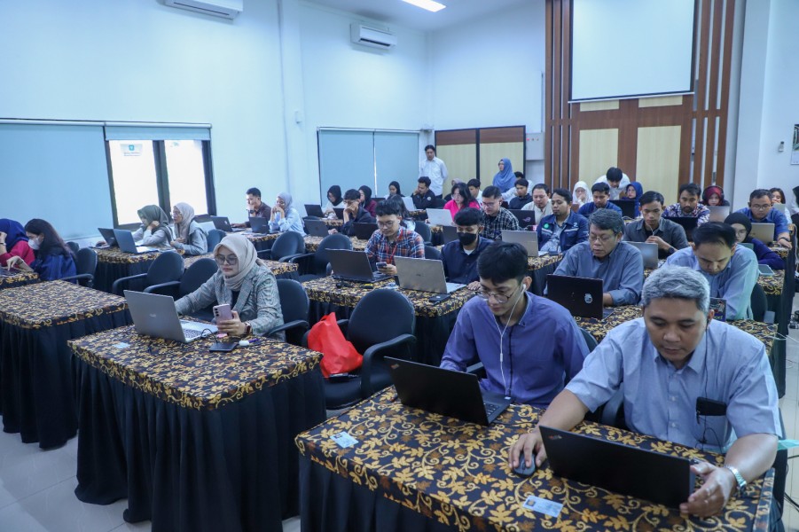 Kemnaker Uji 2.100 Calon Ahli K3 Umum Batch 2 untuk Perkuat Budaya Keselamatan Kerja