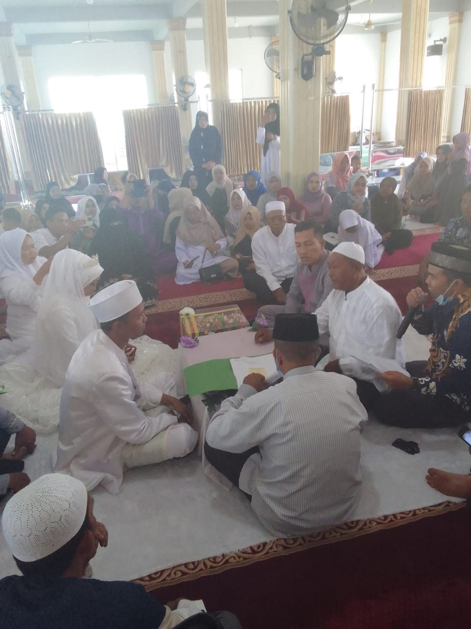 Momen Bahagia, Wartawan Biro Rokan Hulu Ibnu Hiban Hari Ini Resmi Menikahkan Putri Bungsunya