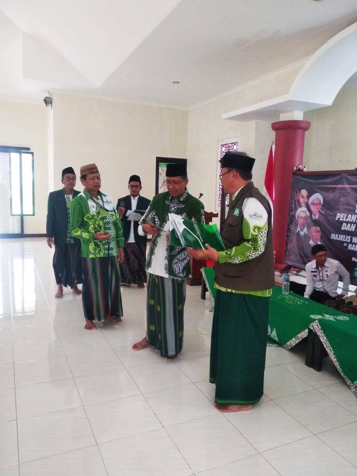 MWC NU Gelar Acara Tahtiman Al-Qur'an, Pelantikan Pengurus Ranting dan Launching Mobil MWC