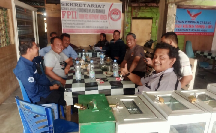 Polres Rohul Ajak Insan Pers Dan LSM Ikuti Aksi Donor Darah