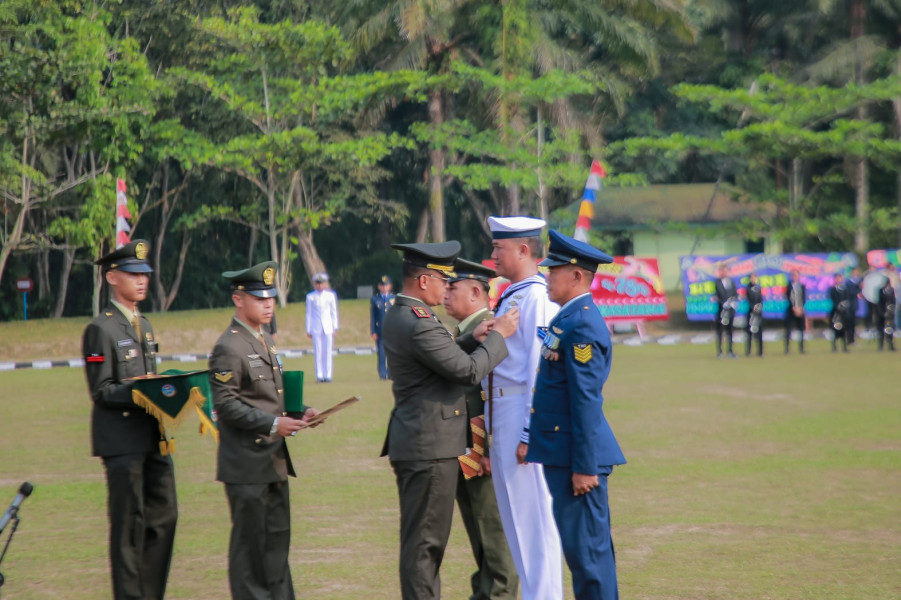 Dipimpin Letkol Inf Antony Triwibowo, Upacara HUT TNI ke 78 Berlangsung Khidmat