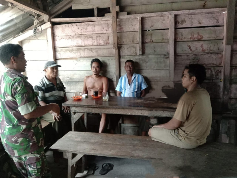 Tingkat Curah Hujan Tinggi, Serka Khorianto Berpesan Masyarakat Waspadai Terjadinya Banjir