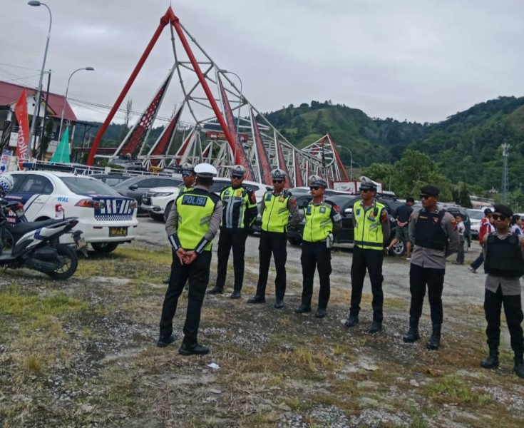 Dari Sekolah hingga Posko Pengungsi, Polda Sumut Hadir Menguatkan Warga Tapteng Pasca Bencana