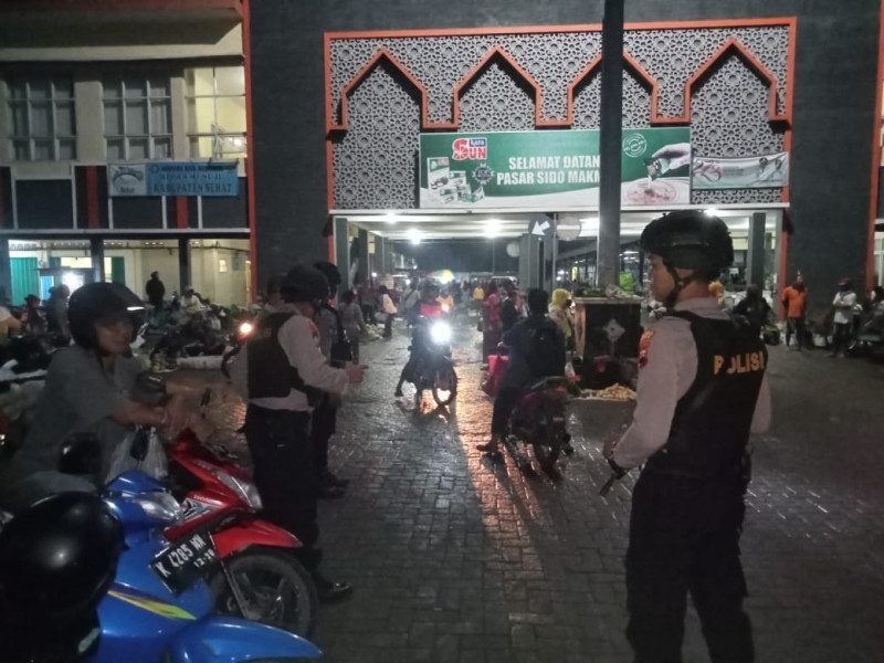 Waktu Sahur Hingga Subuh, Tim Patmor Polres Blora Tingkatkan Patroli Bersenjata