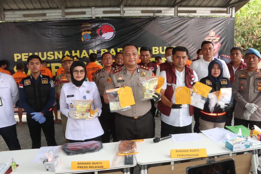Polres Batu Bara Press Rilis Ungkap Kasus Narkoba dan Musnahkan 1.210,07 Gram Narkotika