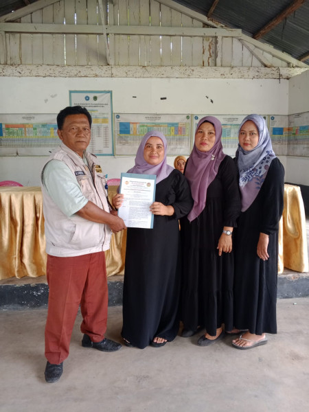 Dewan Pimpinan Kecamatan Na IX -X Pelita Prabu Memberikan SK DPRt di 6 Desa