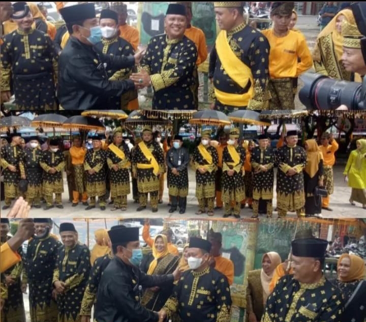 Wabup Dan Wakil Ketua DPRD Terima Gelar Adat
