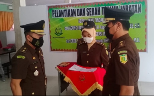 Kajari Dr Khairul Anwar Lantik Kasi Intel Dan Kasi Pidum Dumai