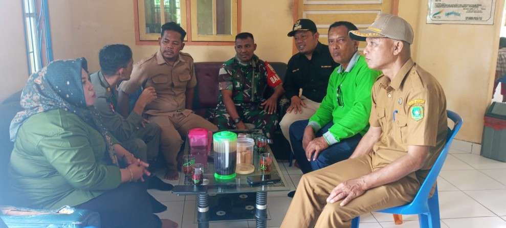 Bangun Sinergitas, Babinsa Koramil 06/Merbau Aktif Lakukan Komsos di Wilayah