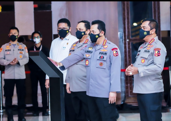 Lauching SP2HP Online, Kapolri: Semoga Tidak Ada Lagi Sumbatan Komunikasi