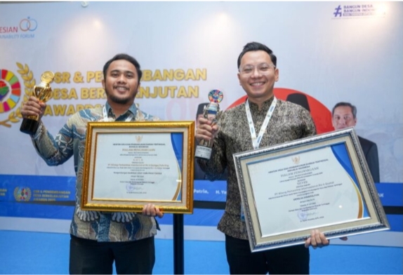 PT Kilang Pertamina Internasional Unit Dumai Sabet 2 Penghargaan di Ajang CSR & PDB Awards 2025
