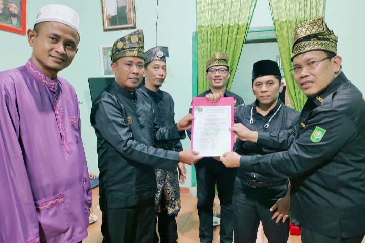 DPC LLMB Sungai Sembilan Terima SK Dari Datuk Panglima Muda