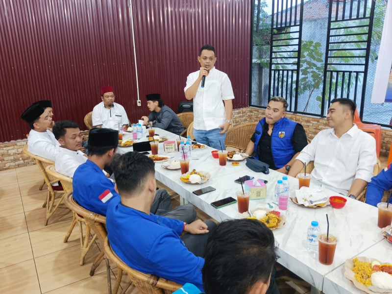 Perkuat Solidaritas Pemuda, KNPI Dumai dan Cipayung Gelar Bukber dan Aksi Sosial