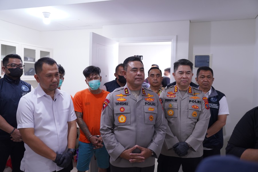 Kado HUT Bhayangkara ke-79: Polda Sumut Bongkar Pabrik Liquid Vape Mengandung Narkotika Senilai Rp300 Miliar