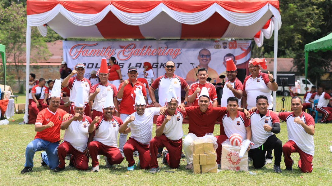 Semarak HUT RI ke 80, Polres Langkat Gelar Family Gathering Berbagai Perlombaan