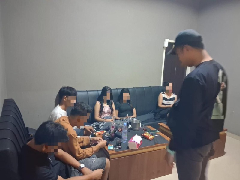 Razia Tempat Hiburan Malam, Polres Rohul Amankan 5 Pengunjung Positif Narkoba