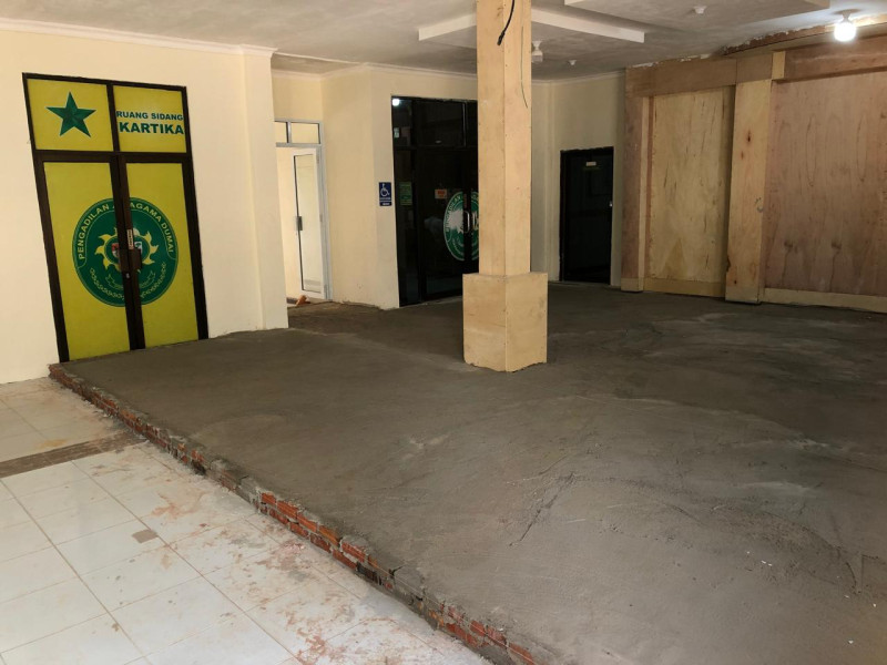 Proyek Pembangunan Ruang Tunggu Pengadilan Agama Dumai Ada Masalah ? Ini infonya