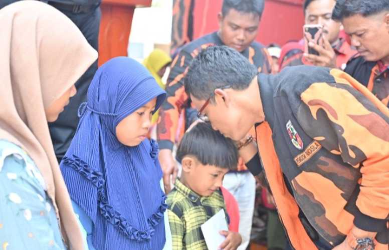 'Pemuda Pancasila Peduli', Ketua MPC PP Dumai Hadiri Bakti Sosial PAC PP Sungai Sembilan