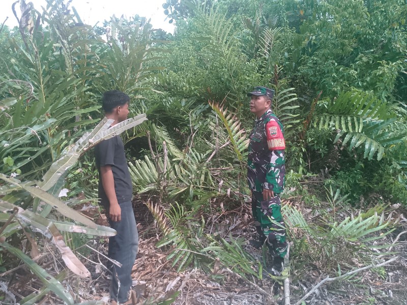 Sertu A. Purba Ajak Warga Jangan Bakar Lahan, Rutin Patroli di Merbau