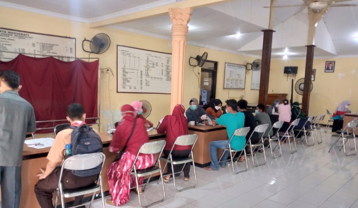 Dukung Program Pemerintah, Pemdes Panjunan Bersama TNI dan Tim Medis Laksanakan Vaksinasi