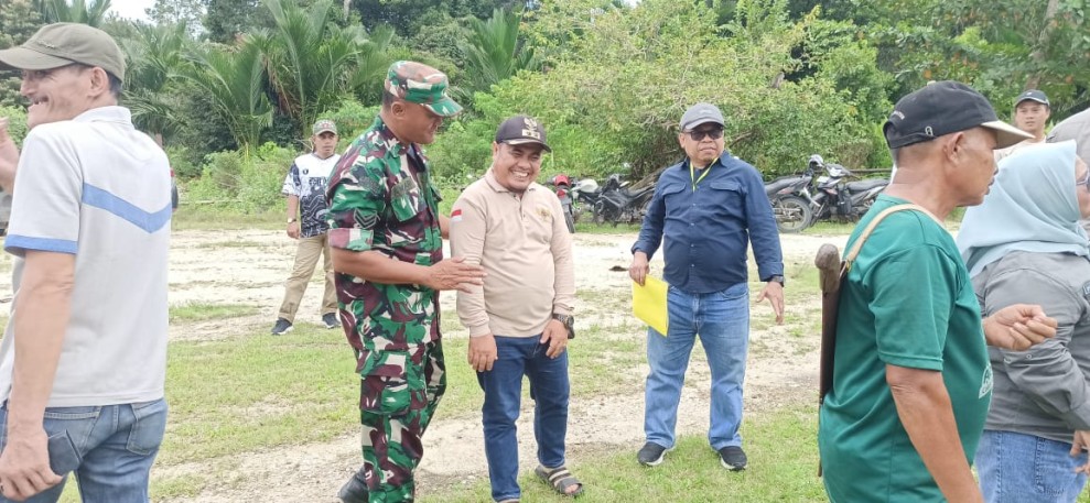 Sertu Ansari Gelorakan Semangat Pancasila Lewat Komsos di Teluk Belitung