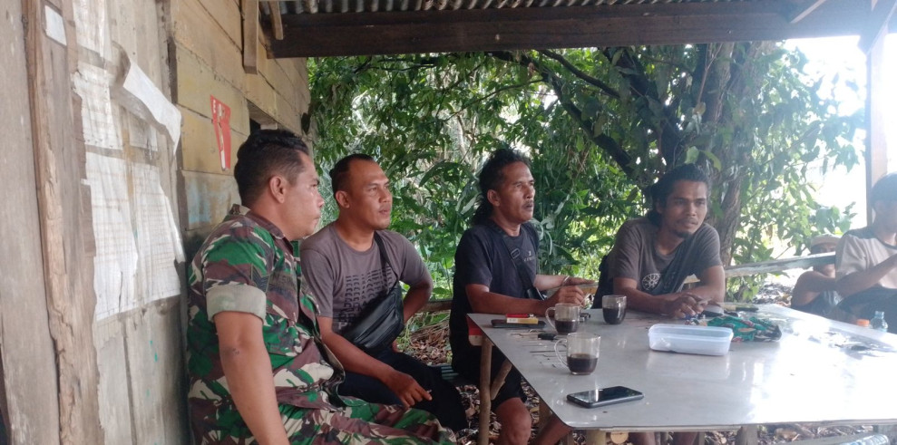Serma Nofrianto Berikan Sosialisasi Pencegahan Tindak Kejahatan Dengan Masyarakat