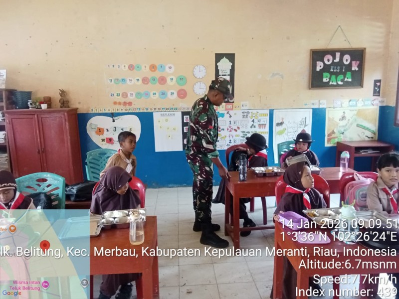 Babinsa Koramil 06/Merbau Dampingi Operasional SPPG di Wilayah Merbau