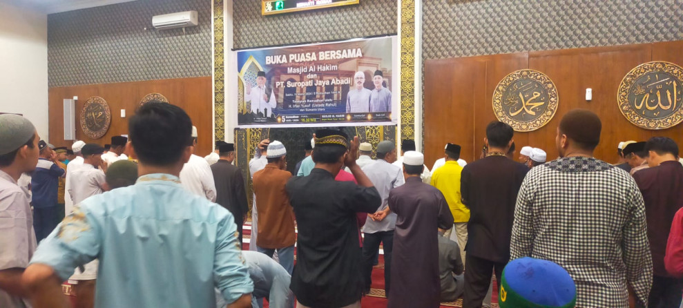 Tausiah Agama dan Buka Bersama di Mesjid Al Hakim Turut Diikuti Sertu Jumat Desmanto