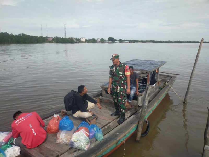 Lewat Komsos, Sertu Ansari Bangun Keakraban dan Jaga Keutuhan NKRI