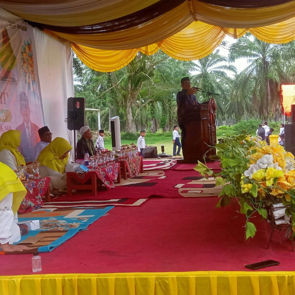 Tablik Akbar Muslimah Hebat Berjalan Sukses