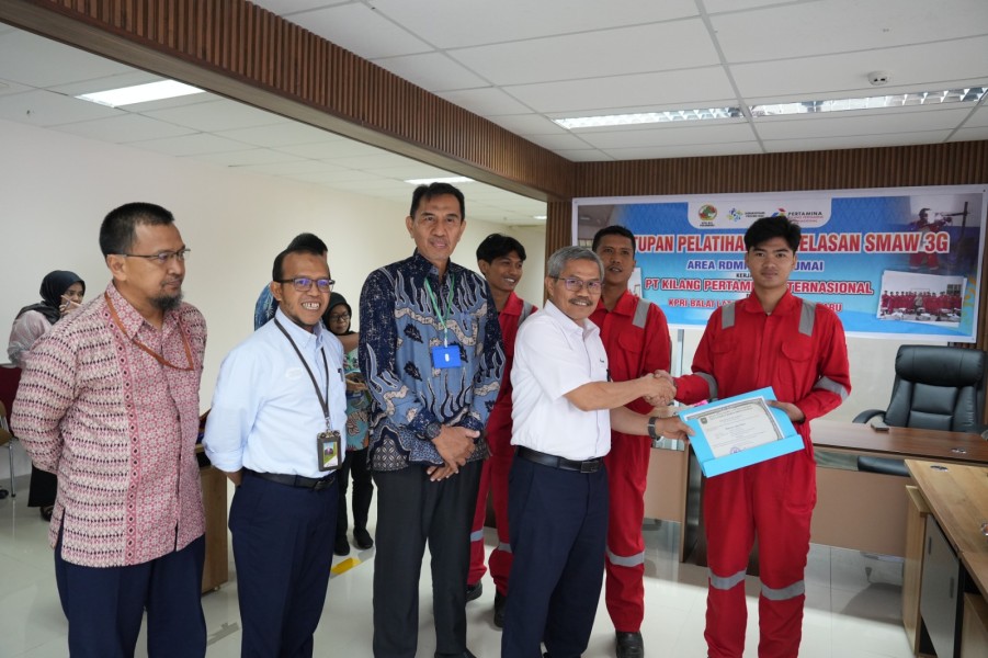 Cetak Juru Las Kompeten, Project Sumatera dan Kilang Dumai Resmi Tutup Pelatihan Pengelasan SMAW 3G