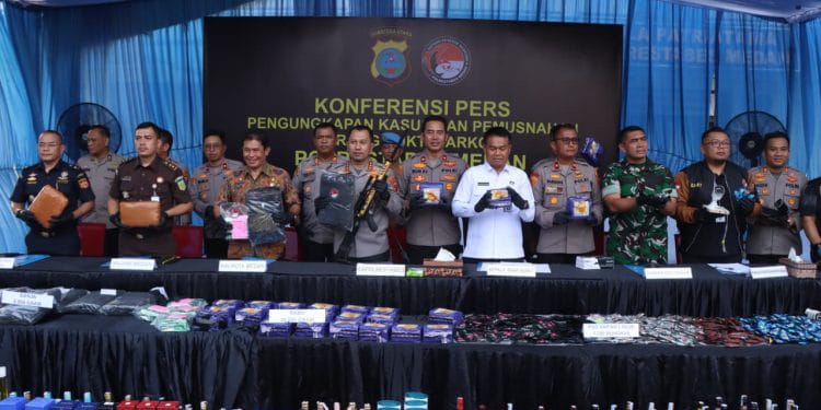 POLRESTABES MEDAN UNGKAP 1.187 KASUS NARKOBA DALAM 300 HARI, MUSNAHKAN PULUHAN KILOGRAM BARANG BUKTI