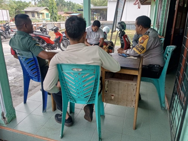 Komunikasi Efektif Jadi Kunci Babinsa Jaga Kondusifitas di Kampung Pancasila