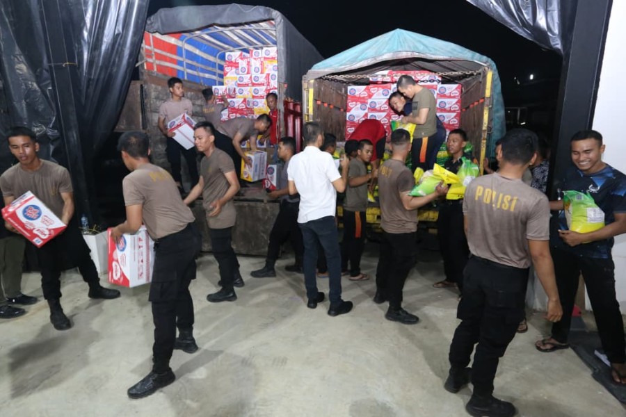 Polda Sumut Kembali Kirim 5 Truk Bantuan Kemanusiaan untuk Korban Bencana di Tapteng dan Sibolga