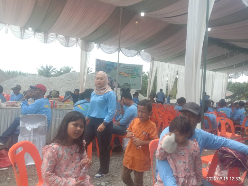 HUT ke 15 PT Ayu Septa Perdana Beri Santunan Kepada 65 Anak Yatim