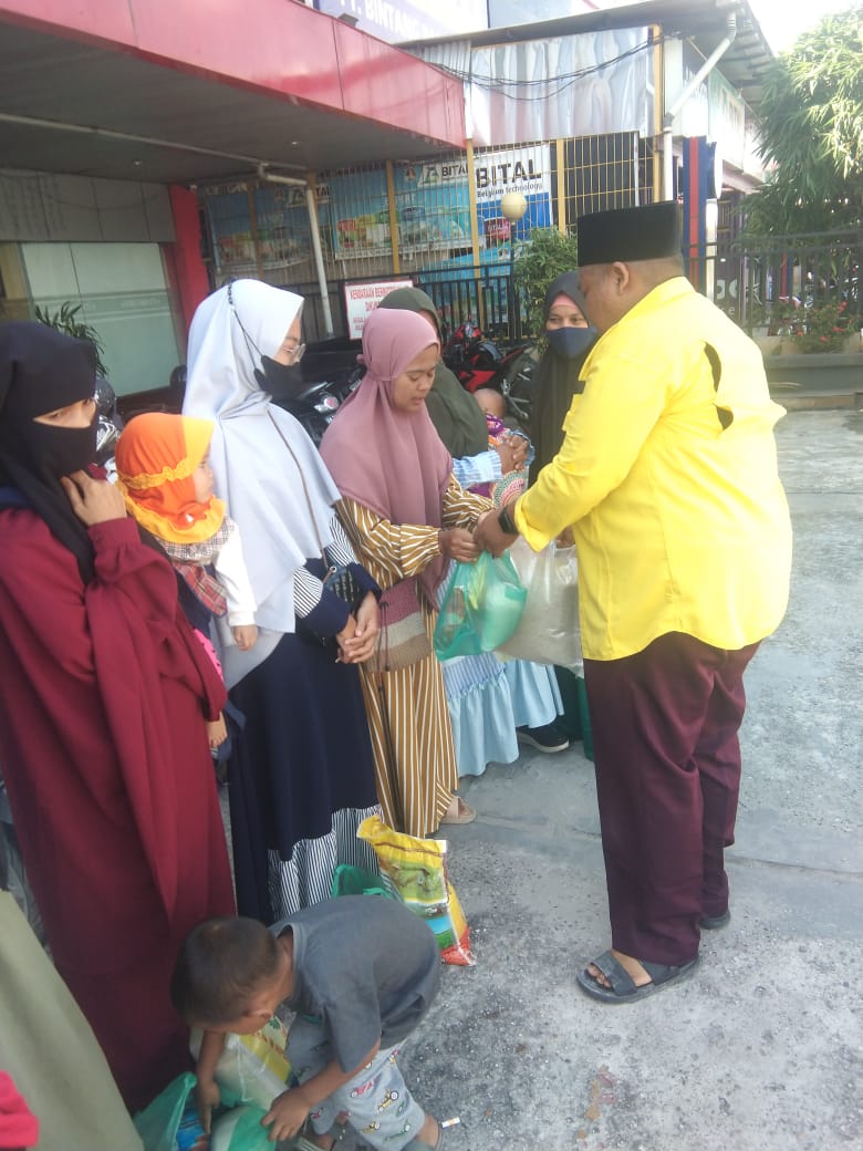 DPD-LPK Provinsi Riau berikan Paket Sembako dan Santunan Kepada Para Janda Tua dan Anak Anak Yatim