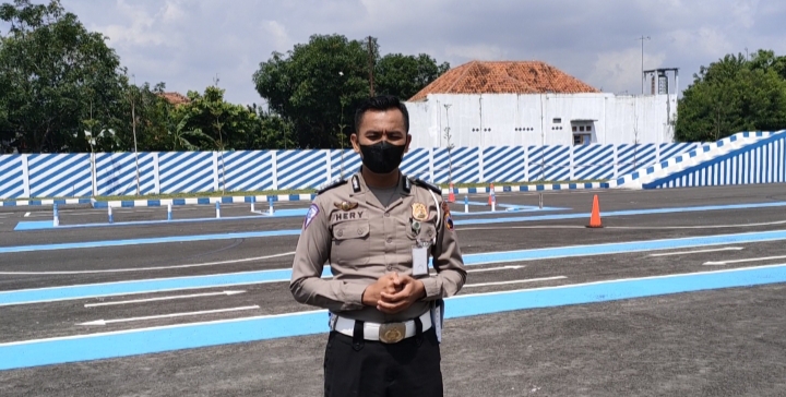 Stop Calo dan Pungli, Baur SIM Satlantas Pati Himbau Masyarakat Tetap Waspada